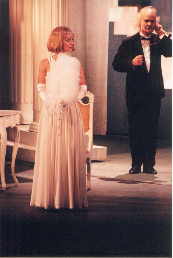 Annette Pfeifer in Me And My Girl; Theater Neustrelitz Annette Pfeifer in Me And My Girl; Theater Neustrelitz